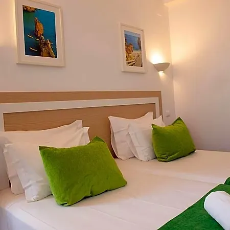 By Kavia Hotel