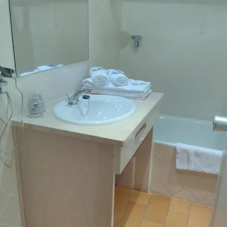 By Kavia Hotell Albufeira