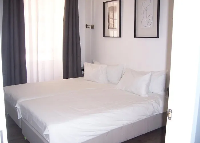 By Kavia 2* Albufeira