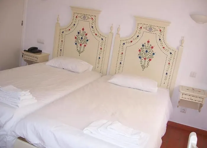 By Kavia 2* Albufeira