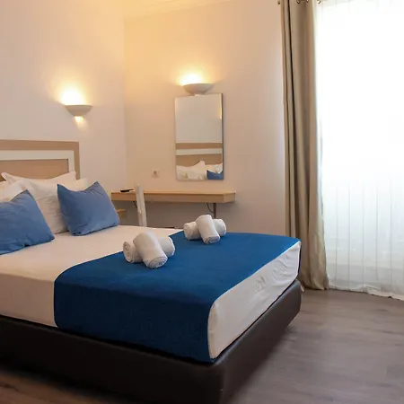 By Kavia 2* Albufeira